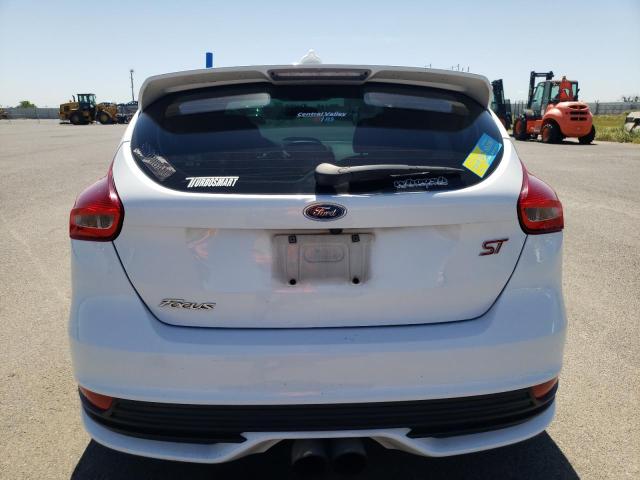 Photo 6 from auction – 2017 FORD FOCUS ST with VIN 1FADP3L91HL325507