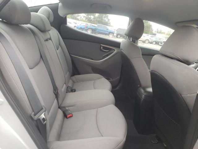 Photo 10 from auction – 2012 HYUNDAI ELANTRA GL with VIN 5NPDH4AE4CH062875