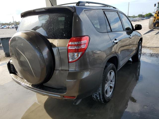 Photo 3 from auction – 2010 TOYOTA RAV4 with VIN 2T3KF4DV4AW030426