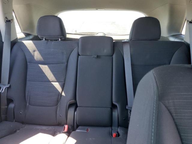 Photo 10 from auction – 2015 KIA SORENTO LX with VIN 5XYKTDA74FG651038