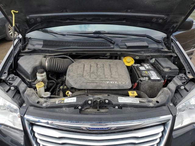 Photo 12 from auction – 2015 CHRYSLER TOWN & COU with VIN 2C4RC1BG2FR754191