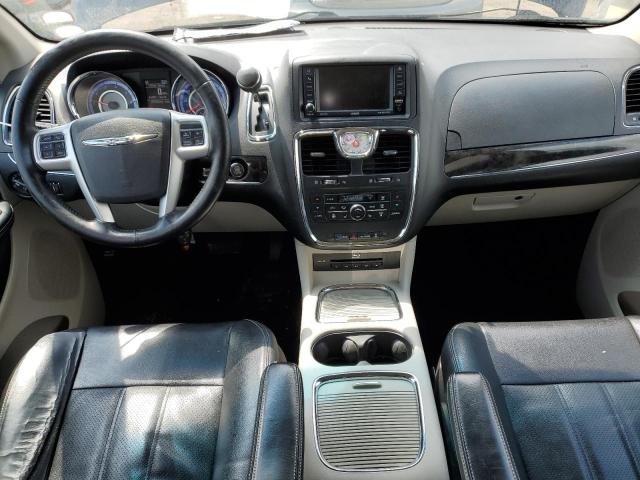 Photo 8 from auction – 2015 CHRYSLER TOWN & COU with VIN 2C4RC1CG0FR626160
