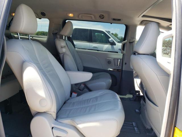 Photo 11 from auction – 2011 TOYOTA SIENNA XLE with VIN 5TDYK3DC8BS026557
