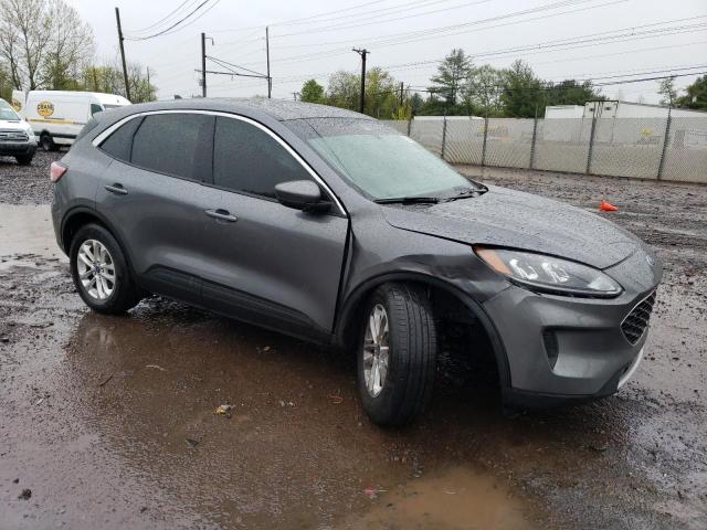 Photo 4 from auction – 2021 FORD ESCAPE SE with VIN 1FMCU9G64MUB06459