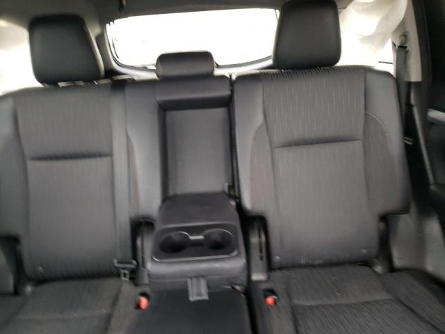 Photo 10 from auction – 2016 TOYOTA HIGHLANDER with VIN 5TDBKRFH3GS335491