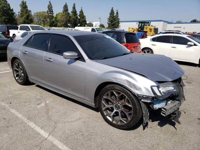 Photo 4 from auction – 2017 CHRYSLER 300 S with VIN 2C3CCABG2HH646561