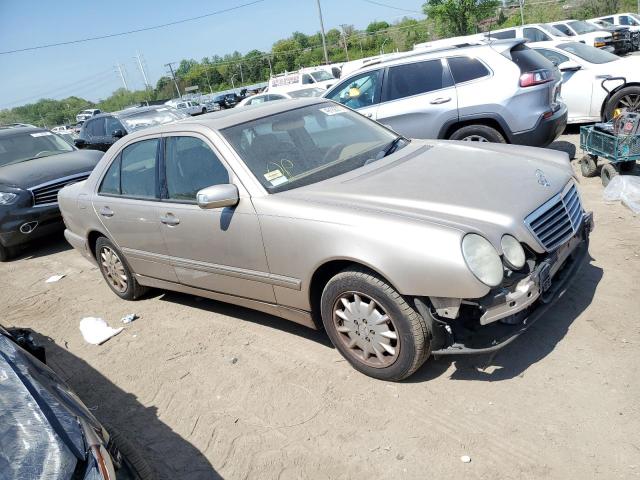 Photo 4 from auction – 2002 MERCEDES-BENZ E 320 4MAT with VIN WDBJF82J02X066399
