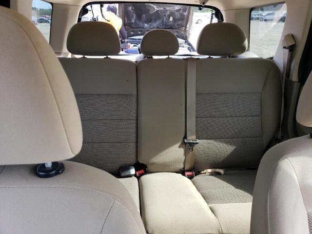 Photo 10 from auction – 2005 FORD ESCAPE with VIN 1FMYU03165KB93810