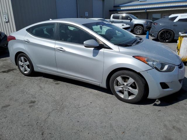 Photo 4 from auction – 2012 HYUNDAI ELANTRA GL with VIN KMHDH4AEXCU334377