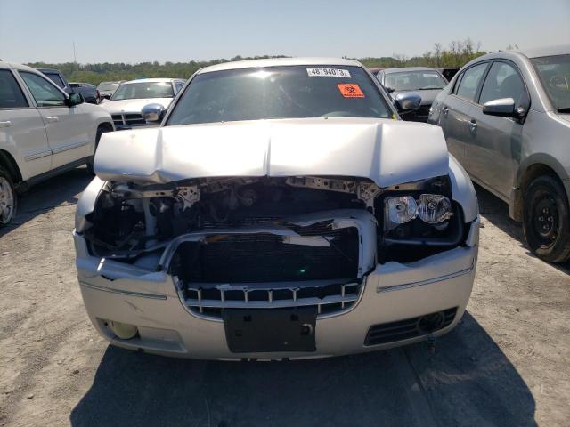 Photo 5 from auction – 2010 CHRYSLER 300 TOURIN with VIN 2C3CA1CV5AH329480