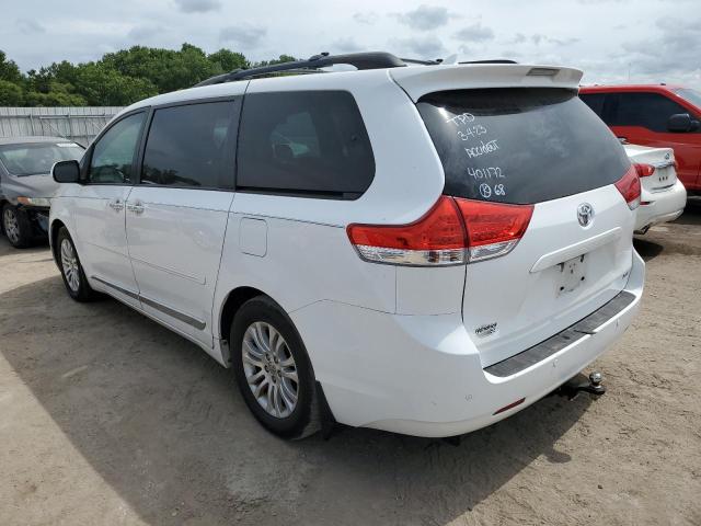 Photo 2 from auction – 2013 TOYOTA SIENNA XLE with VIN 5TDYK3DC1DS386563