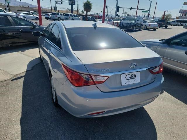 Photo 3 from auction – 2011 HYUNDAI SONATA SE with VIN 5NPEC4ACXBH062931