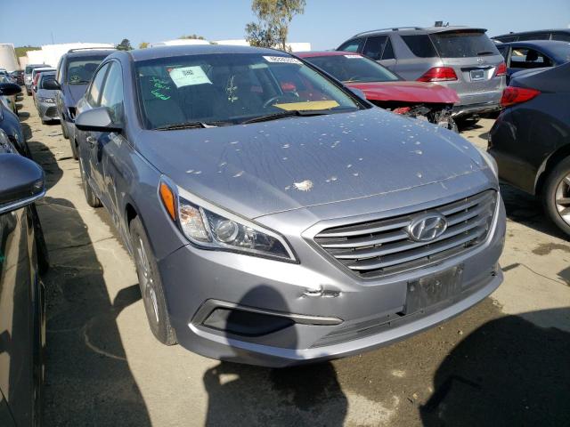 Photo 4 from auction – 2017 HYUNDAI SONATA SE with VIN 5NPE24AF0HH530929