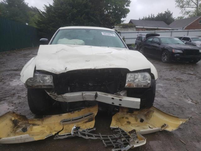 Photo 5 from auction – 2008 CHRYSLER 300 LX with VIN 2C3KA43RX8H155187