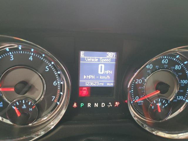 Photo 9 from auction – 2016 CHRYSLER TOWN & COU with VIN 2C4RC1GG4GR166383