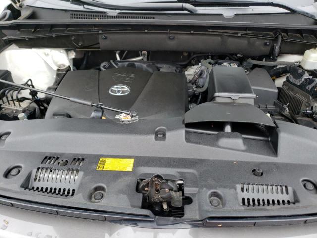 Photo 12 from auction – 2018 TOYOTA HIGHLANDER with VIN 5TDJZRFH5JS905795