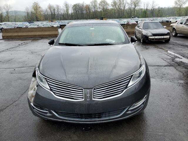 Photo 5 from auction – 2016 LINCOLN MKZ with VIN 3LN6L2JK9GR610403