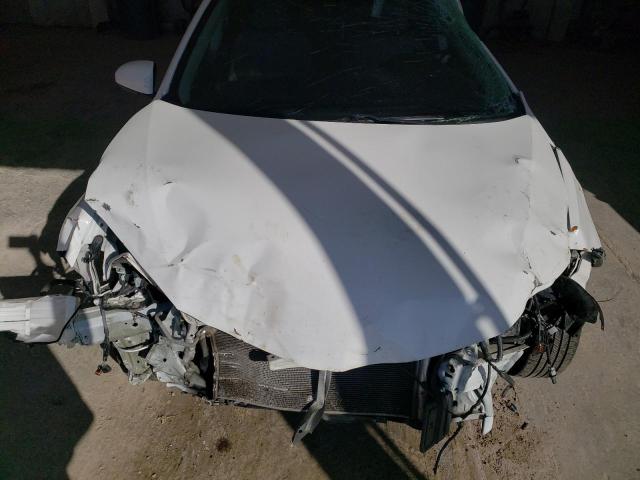 Photo 11 from auction – 2015 TOYOTA COROLLA L with VIN 2T1BURHEXFC290909