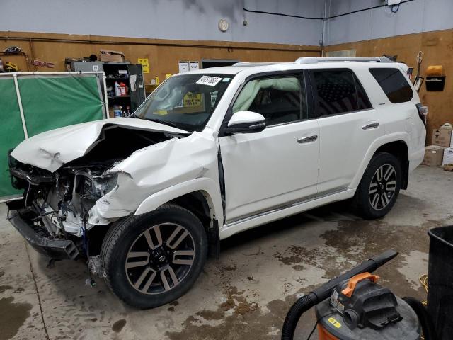 TOYOTA 4RUNNER SR 2015 with VIN JTEBU5JR3F5229819 - Photo from auction