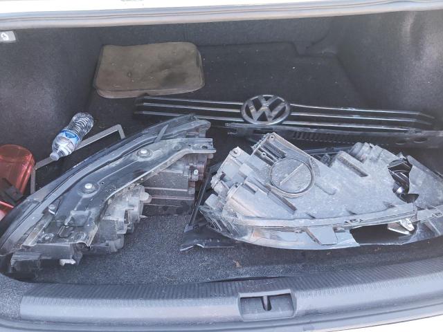 Photo 12 from auction – 2012 VOLKSWAGEN PASSAT SE with VIN 1VWBH7A30CC085134