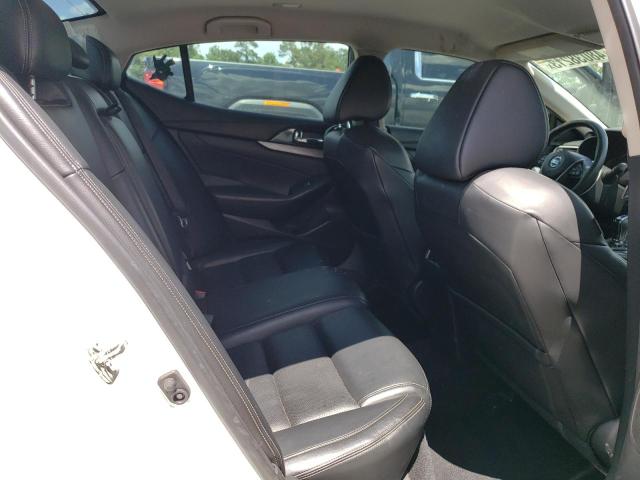 Photo 10 from auction – 2017 NISSAN MAXIMA 3.5 with VIN 1N4AA6AP4HC394778