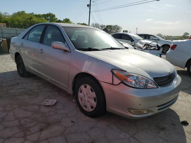 Photo 4 from auction – 2004 TOYOTA CAMRY LE with VIN 4T1BE32K44U934988
