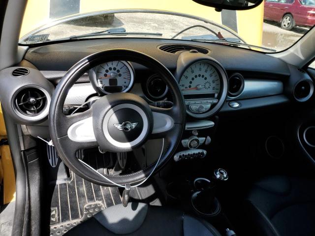 Photo 8 from auction – 2007 MINI COOPER with VIN WMWMF73597TL85158