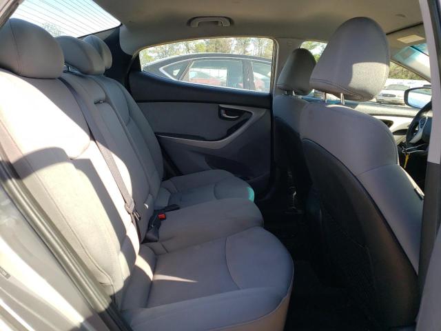 Photo 10 from auction – 2012 HYUNDAI ELANTRA GL with VIN 5NPDH4AE5CH117866