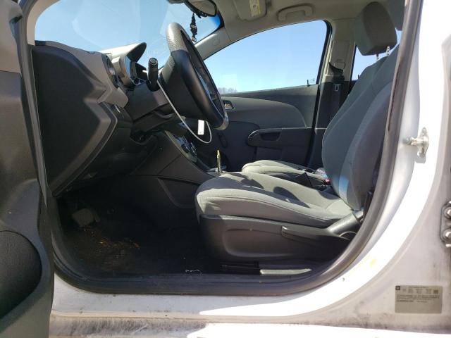 Foto 7 de la subasta – 2012 CHEVROLET SONIC LS con VIN 1G1JA5SH2C4113892