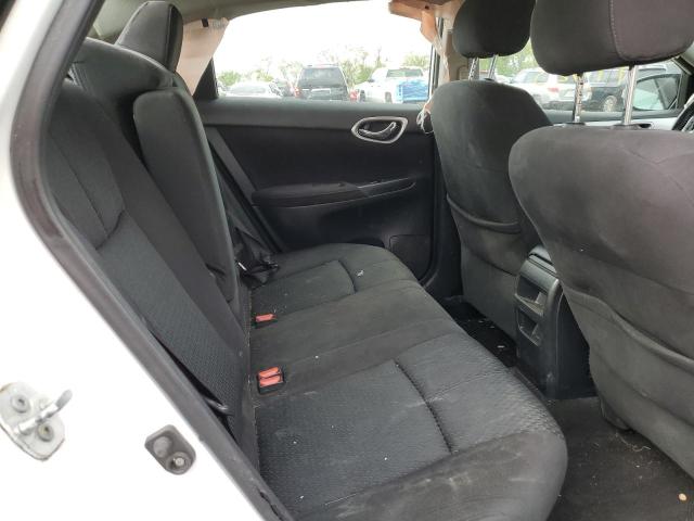 Photo 10 from auction – 2015 NISSAN SENTRA S with VIN 3N1AB7AP1FY224057