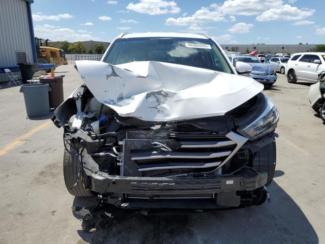 Photo 5 from auction – 2017 HYUNDAI TUCSON LIM with VIN KM8J33A4XHU515702