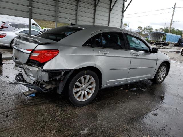 Photo 3 from auction – 2012 CHRYSLER 200 TOURIN with VIN 1C3CCBBB5CN166721