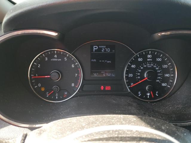 Photo 9 from auction – 2018 KIA FORTE LX with VIN 3KPFK4A77JE167956