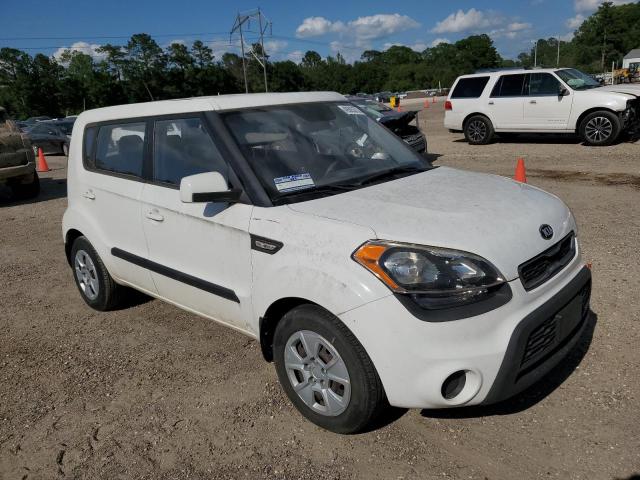 Photo 4 from auction – 2013 KIA SOUL with VIN KNDJT2A55D7528633