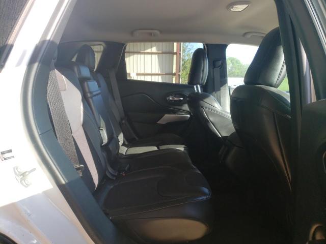 Photo 11 from auction – 2018 JEEP CHEROKEE L with VIN 1C4PJLLB2JD596975