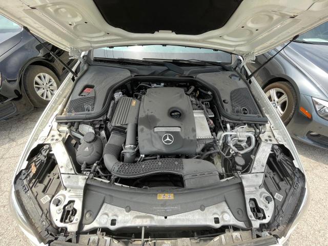 Photo 7 from auction – 2017 MERCEDES-BENZ E 300 with VIN WDDZF4JB3HA261454