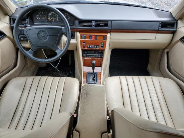 Photo 8 from auction – 1995 MERCEDES-BENZ E 300D with VIN WDBEB31E7SC129672