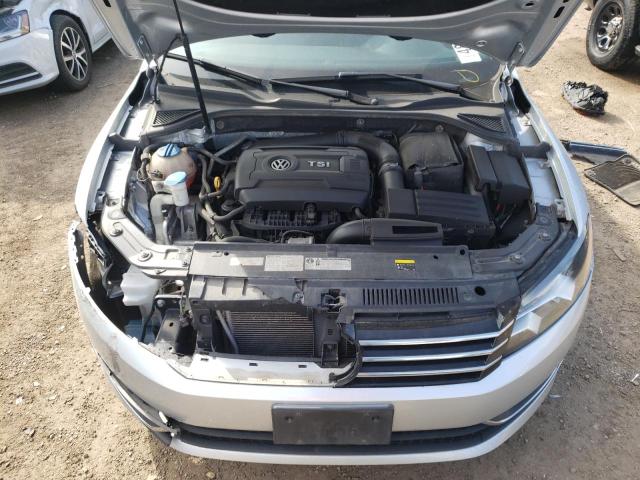 Photo 11 from auction – 2015 VOLKSWAGEN PASSAT S with VIN 1VWAS7A33FC097716