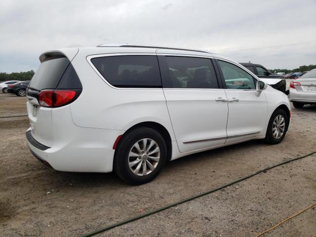 Photo 3 from auction – 2019 CHRYSLER PACIFICA T with VIN 2C4RC1BGXKR731607