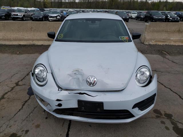 Photo 5 from auction – 2017 VOLKSWAGEN BEETLE 1.8 with VIN 3VWF17AT8HM610002