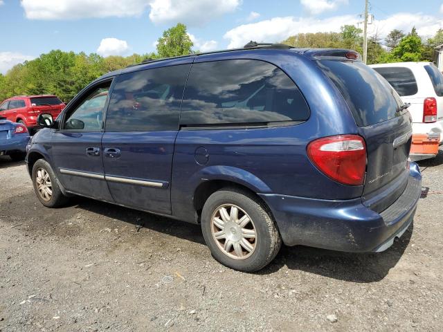 Photo 2 from auction – 2005 CHRYSLER TOWN & COU with VIN 2C8GP54L75R211476