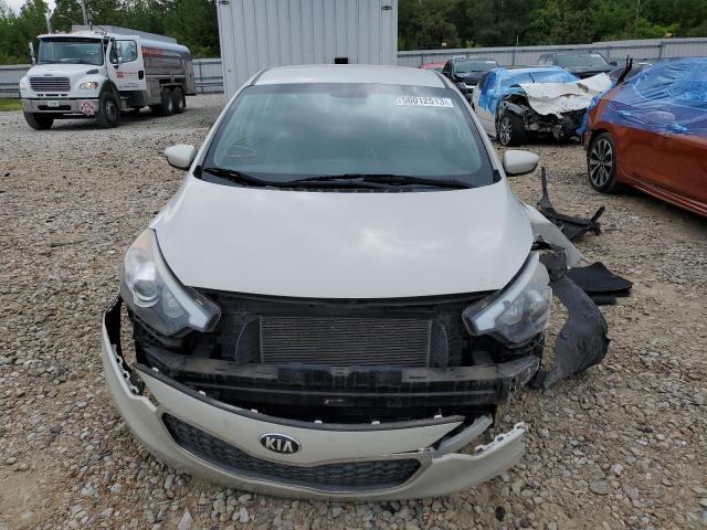 Photo 5 from auction – 2015 KIA FORTE LX with VIN KNAFK4A67F5390747
