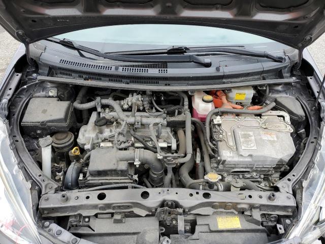 Photo 11 from auction – 2015 TOYOTA PRIUS C with VIN JTDKDTB35F1576305