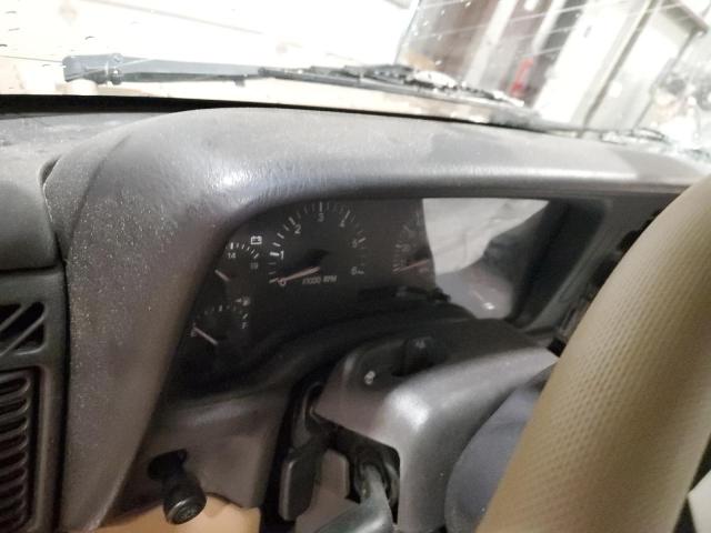 Photo 9 from auction – 2000 JEEP CHEROKEE C with VIN 1J4FF58S8YL248335
