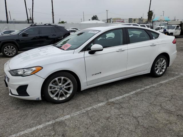FORD FUSION SE 2019 with VIN 3FA6P0LU8KR180101 - Photo from auction