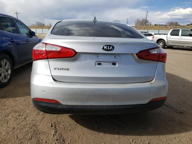 Photo 6 from auction – 2015 KIA FORTE LX with VIN KNAFX4A68F5353725