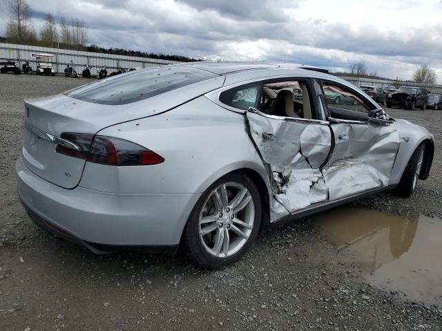 Photo 3 from auction – 2013 TESLA MODEL S with VIN 5YJSA1CG2DFP21688
