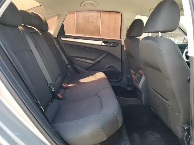 Photo 10 from auction – 2012 VOLKSWAGEN PASSAT S with VIN 1VWAP7A38CC077443