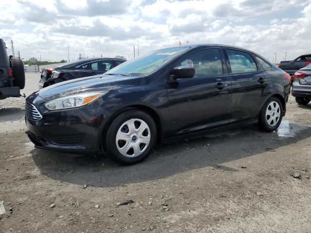 FORD FOCUS S 2015 with VIN 1FADP3E24FL222451 - Photo from auction