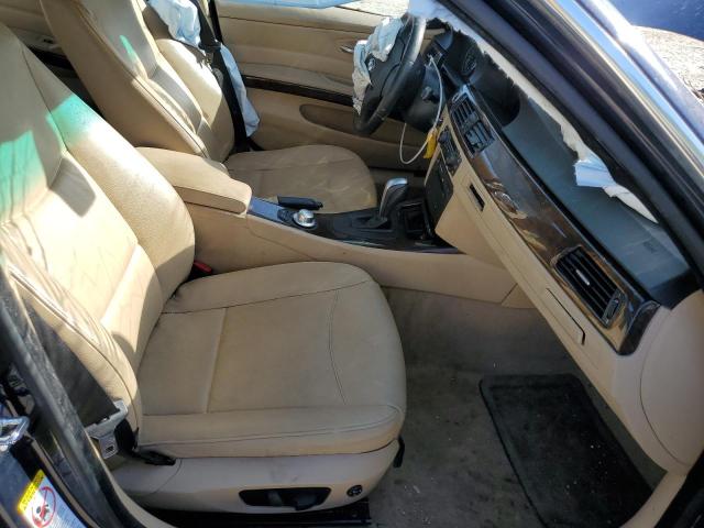 Photo 7 from auction – 2006 BMW 330 I with VIN WBAVB33556KR80490